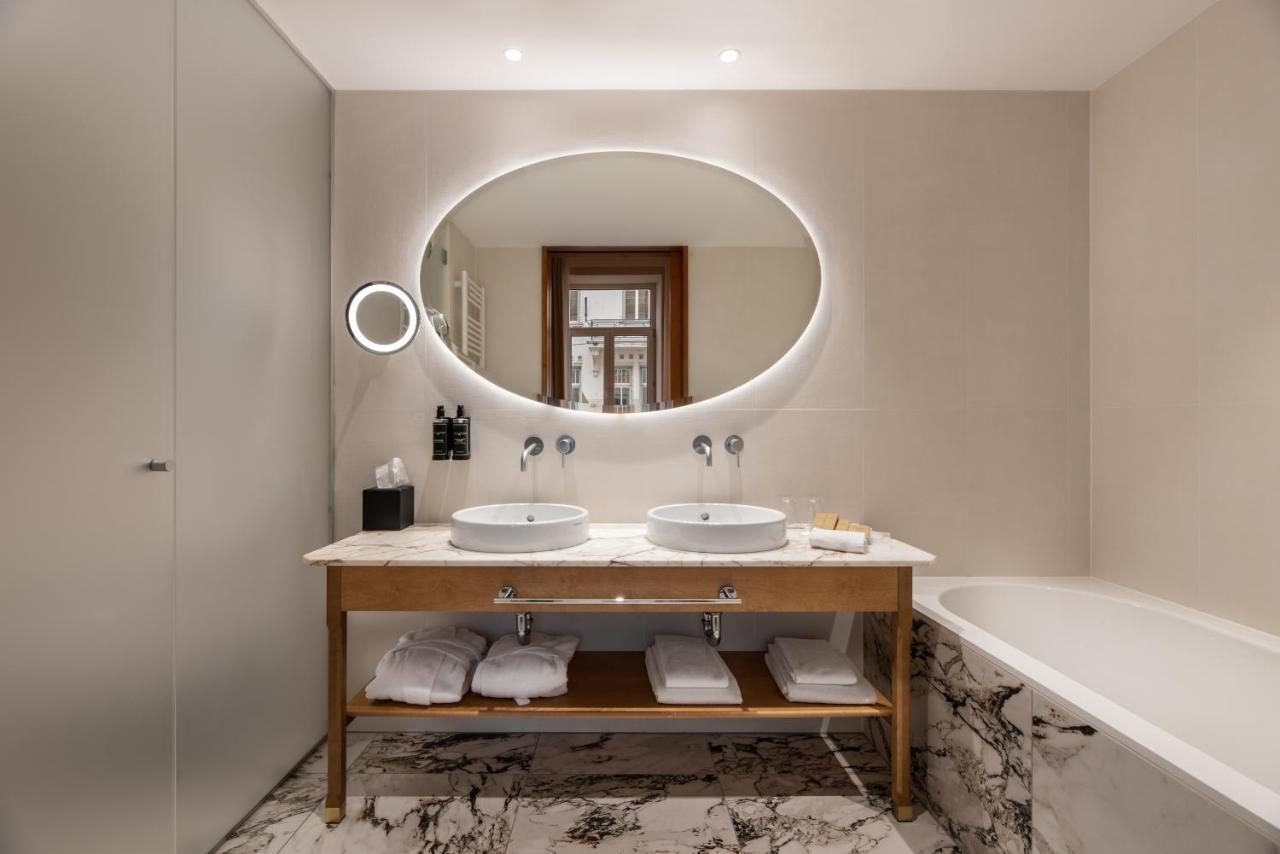 Grande Suite d'Angle